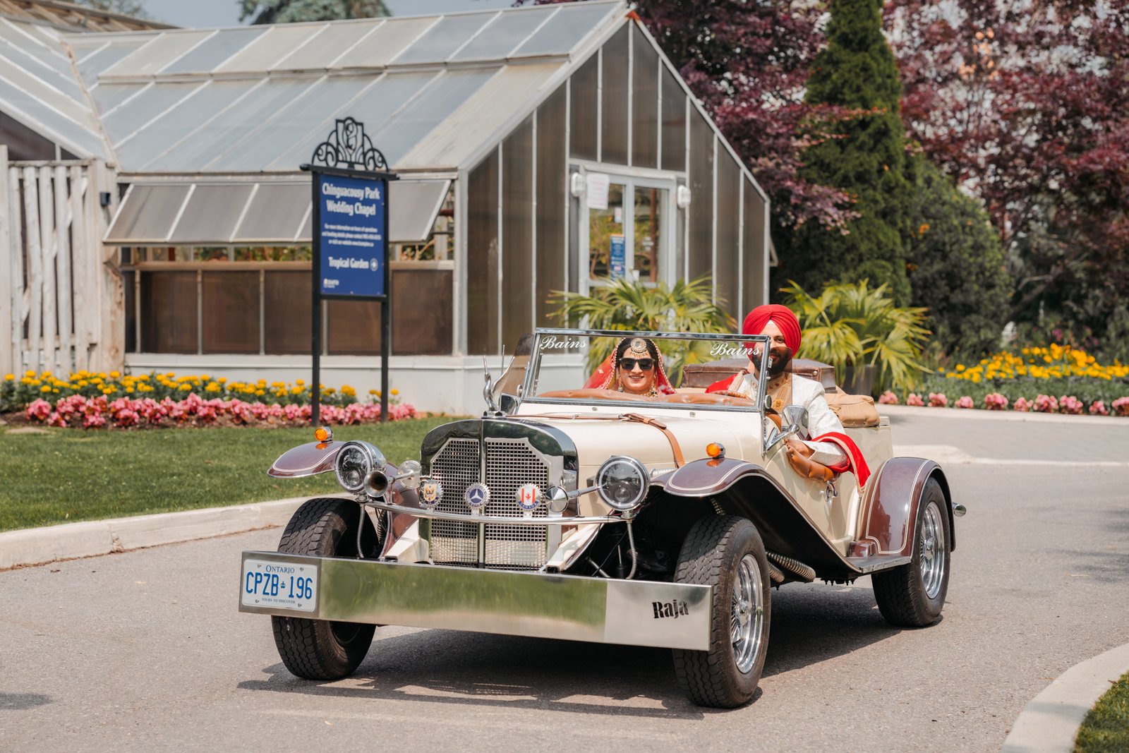 Elegant couple photography at scenic location