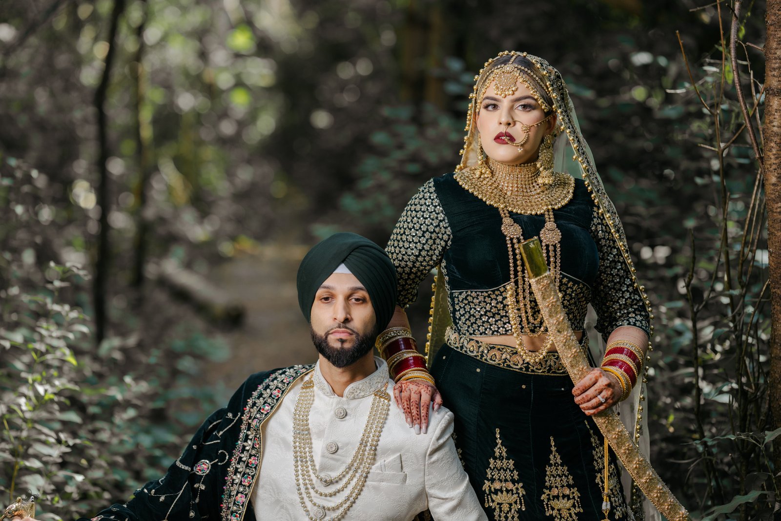 Outdoor couple photography in natural light