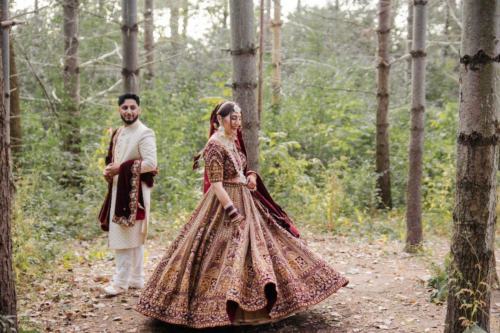 Romantic couple photoshoot captured by Deep Photography
